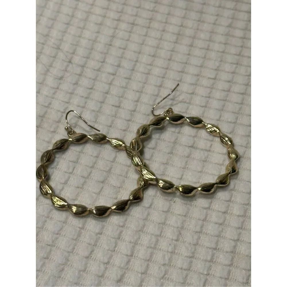Gold tone dangle hoops - Picture 3 of 5
